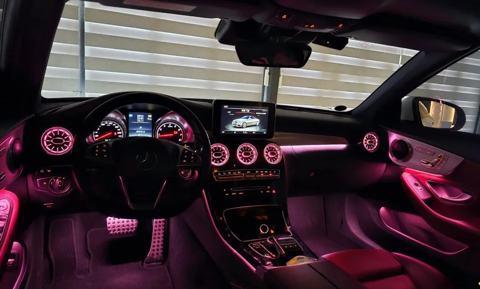 수원엠비언트 벤츠 W205 C클래스 카브리올레에 ‘순정형 비노출’이 맞는 이유 (오늘의카 수원점)