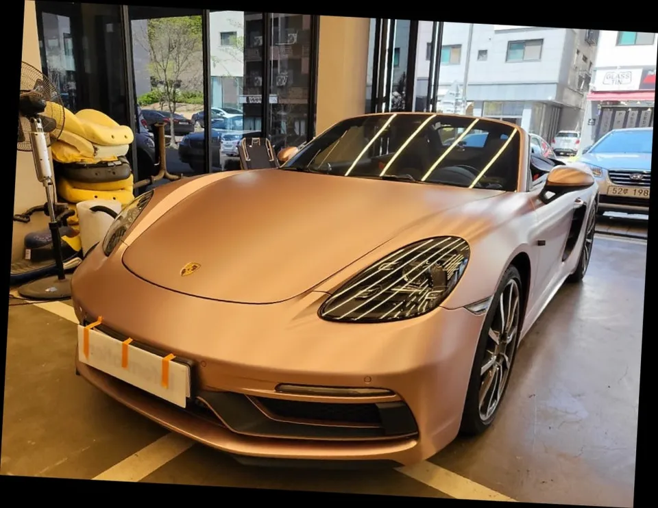 인천실내염색 포르쉐 박스터 실내도색, 단순 컬러 변경이 아닌 '차급 업그레이드'의 시작 (오늘의카 인천서구점)