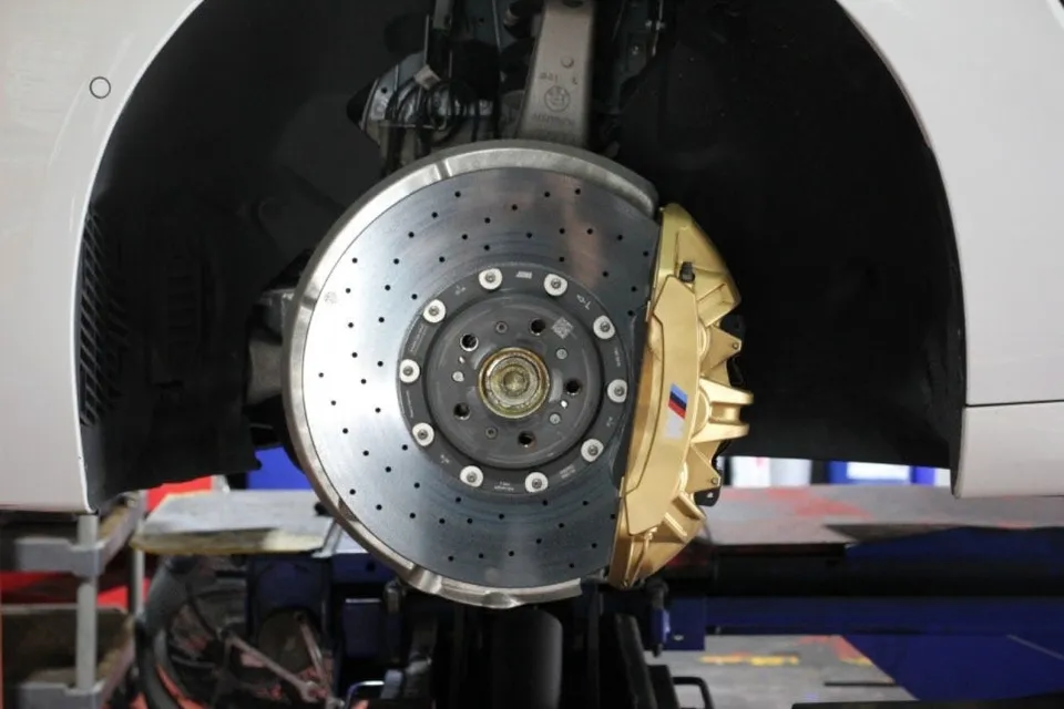 BMW M8 컴페티션 휠 복원｜이 급의 휠도 복원이 가능할까? 휠복원 휠도색 후기(오늘의카 창원점)