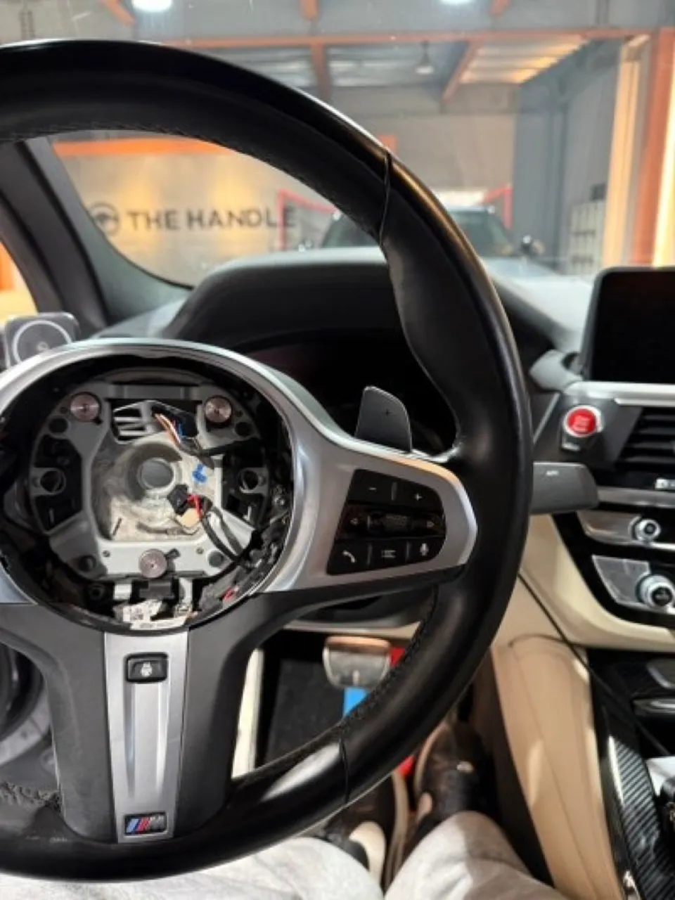 BMW X4 M40i 핸들 가죽교체·베이지 컬러변경,순정 느낌 유지하면서 분위기 바꿀 수 있을까? | 오늘의카 남양주점