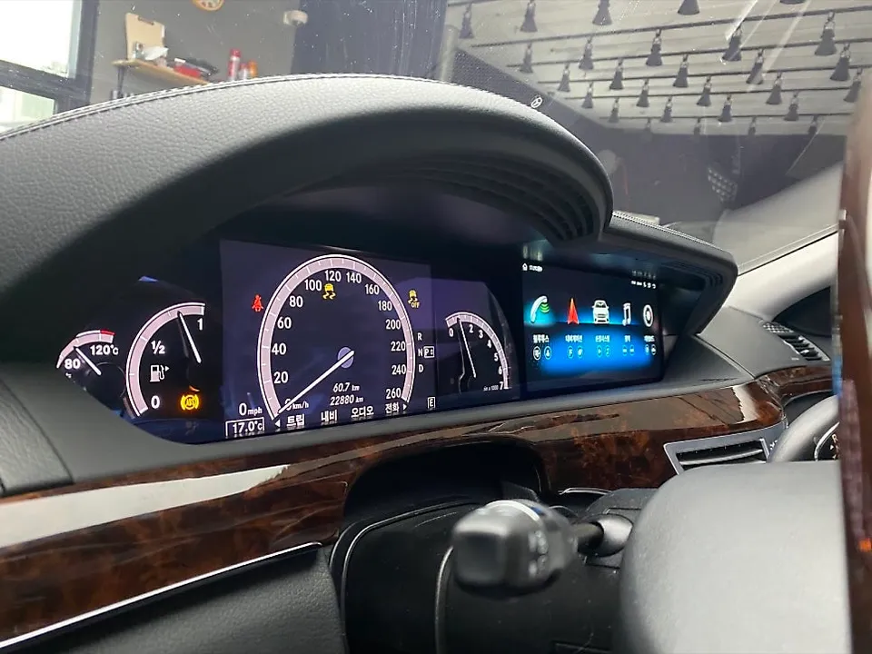 벤츠 W221 안드로이드 올인원, 콧핏 일체형만이 정답인 이유 (오늘의카 안산점)