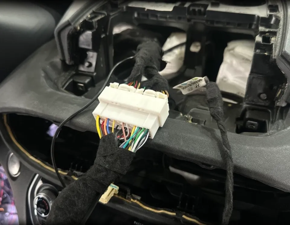 싼타페 TM 안드로이드 올인원, 사제 내비 교체 후회 없을까? (오늘의카 전주점)