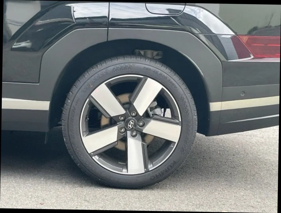 수원휠도색 싼타페 MX 19인치 다이아컷팅 휠, 유광블랙 분체도색이 답인 이유 (오늘의카 수원점)