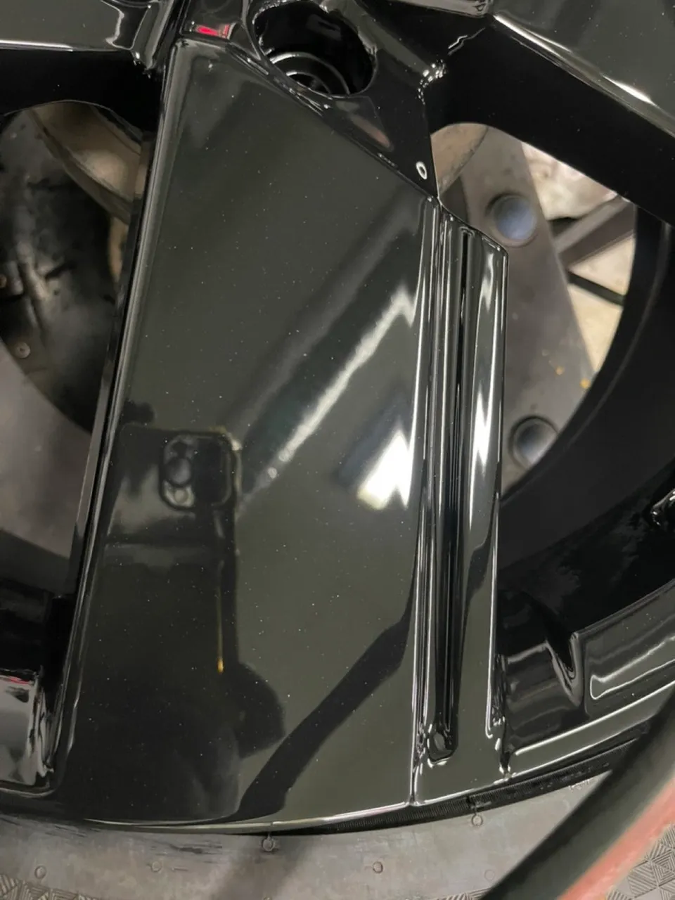 수원휠도색 싼타페 MX 19인치 다이아컷팅 휠, 유광블랙 분체도색이 답인 이유 (오늘의카 수원점)