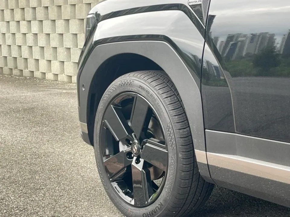 수원휠도색 싼타페 MX 19인치 다이아컷팅 휠, 유광블랙 분체도색이 답인 이유 (오늘의카 수원점) 시공 후