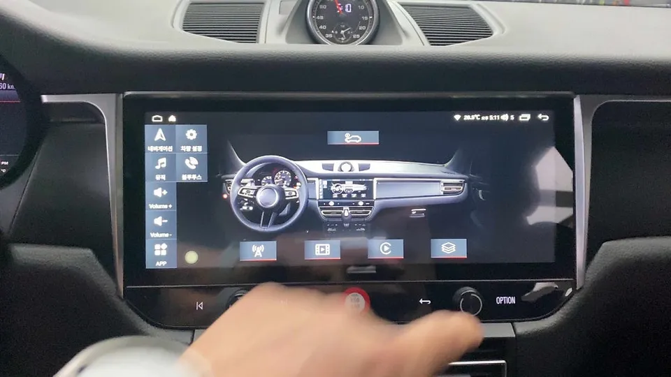 포르쉐 마칸 12.3인치 안드로이드 올인원, 과연 순정처럼 완벽하게 호환될까? (오늘의카 일산점)