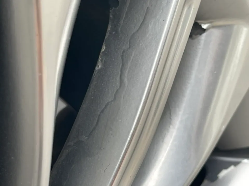 부천휠복원 K9 스퍼터링 휠 복원, 코팅 벗겨짐 왜 생길까? 이 방식이 정답인 이유 (오늘의카 부천점)