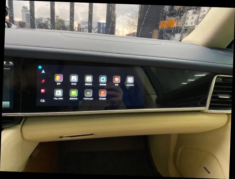 포르쉐 파나메라 듀얼스크린 안드로이드 올인원,구형 파나메라도 신형처럼 바뀔 수 있을까? (오늘의카 인천점)