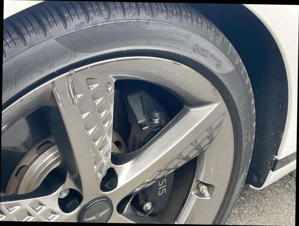 제네시스 G80 스포츠 ‘와플’ 스퍼터링 휠복원,3짝만 복원해도 색 차이 없이 가능할까? |오늘의카 용인점