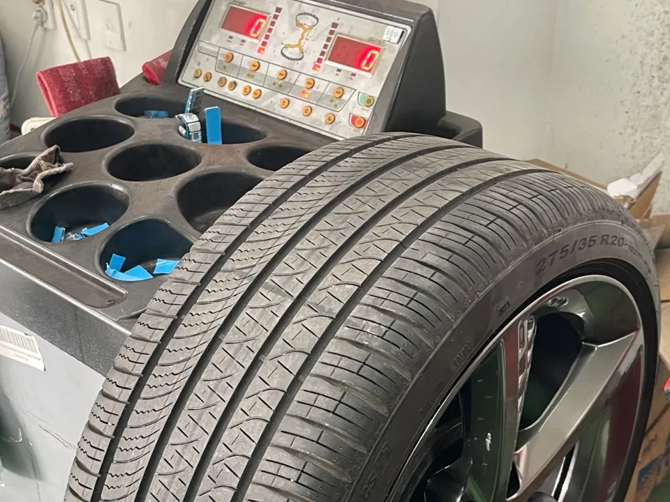 제네시스 G80 스포츠 ‘와플’ 스퍼터링 휠복원,3짝만 복원해도 색 차이 없이 가능할까? |오늘의카 용인점